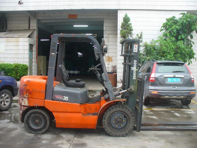 合力叉车FD35